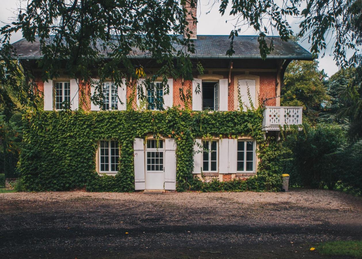 Chateau Du Landin - Bains Nordiques Le Landin Екстериор снимка