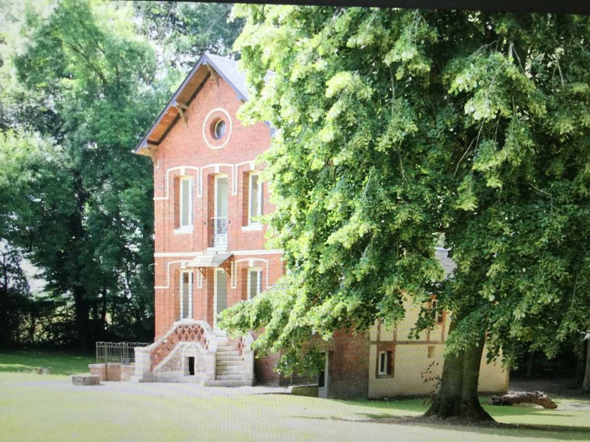 Chateau Du Landin - Bains Nordiques Le Landin Екстериор снимка